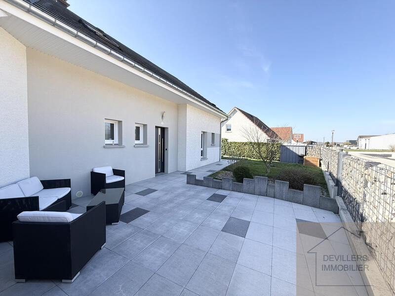 Maison - 167 m² - 6 pièces