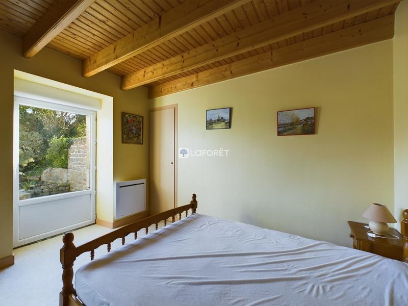 Maison - 90 m² - 6 pièces