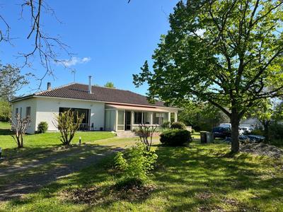 Maison - 141 m² - 6 pièces