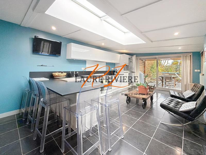 Maison de maîtres - 181 m² - 6 pièces