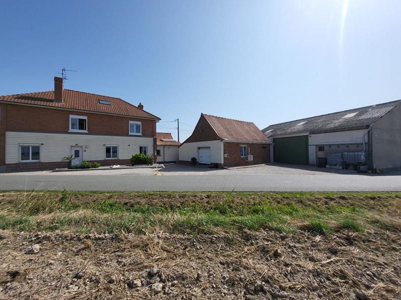 Maison - 166 m² - 7 pièces