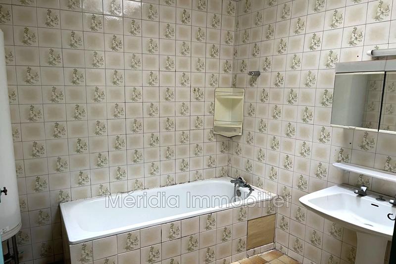 Maison - 208 m² - 9 pièces