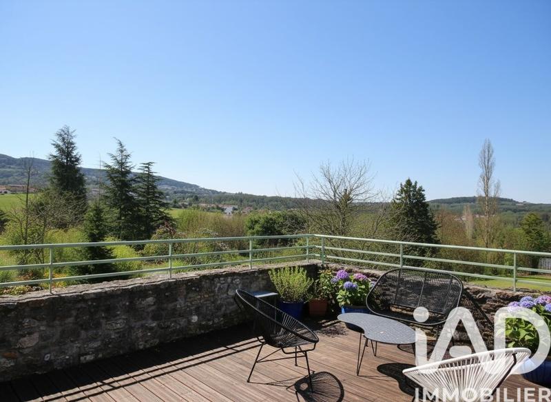 Maison - 164 m² - 5 pièces