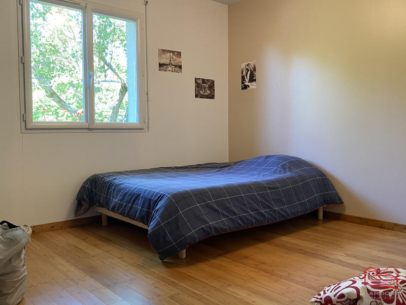 Maison - 145 m² - 6 pièces