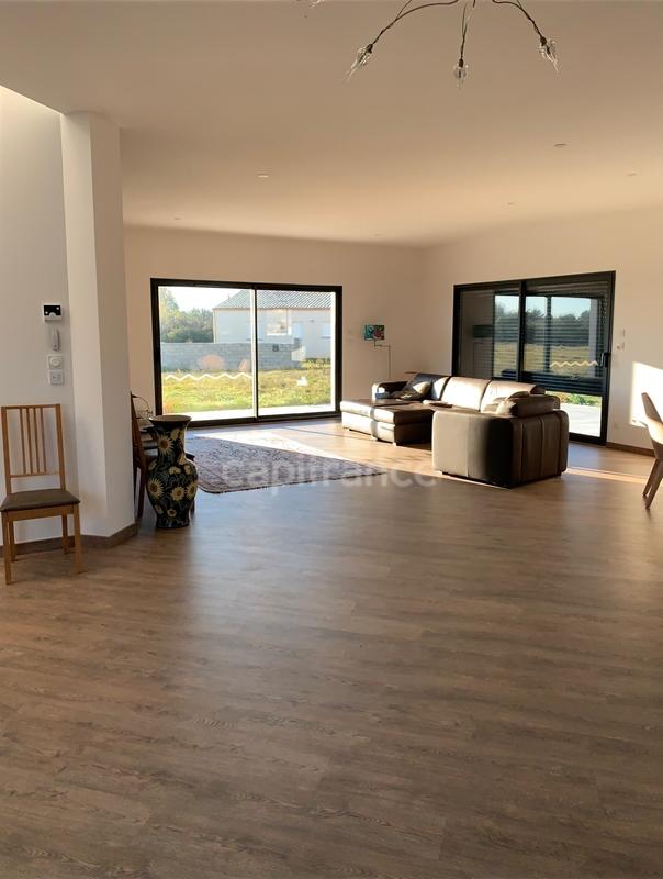 Maison d'architecte - 187 m² - 6 pièces