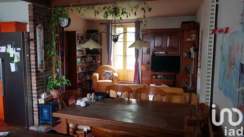 Maison - 247 m² - 13 pièces