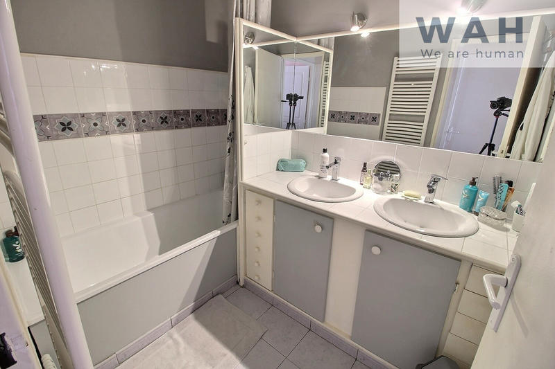 Appartement - 72 m² - 3 pièces