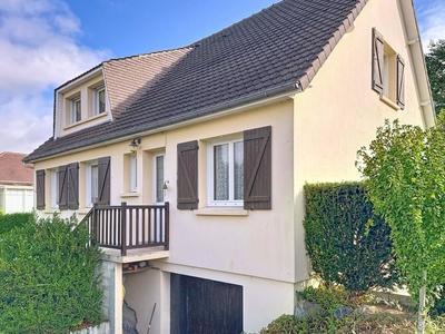 Maison - 150 m² - 7 pièces