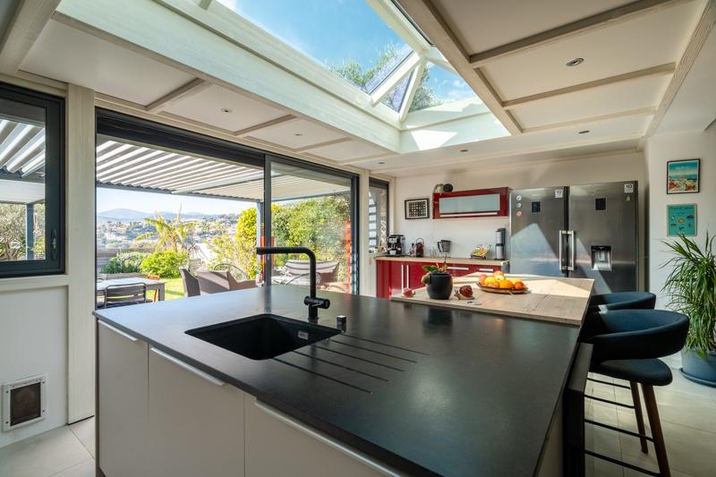 Maison - 157 m² - 6 pièces