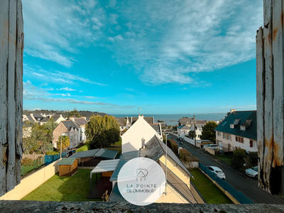 Maison - 390 m² - 8 pièces