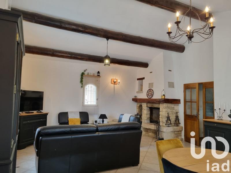 Maison - 237 m² - 7 pièces