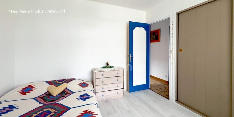 Maison - 236 m² - 10 pièces