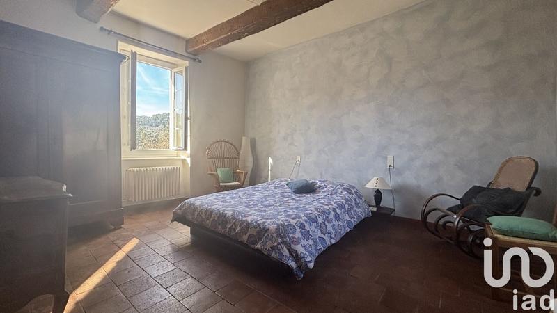 Maison - 277 m² - 8 pièces