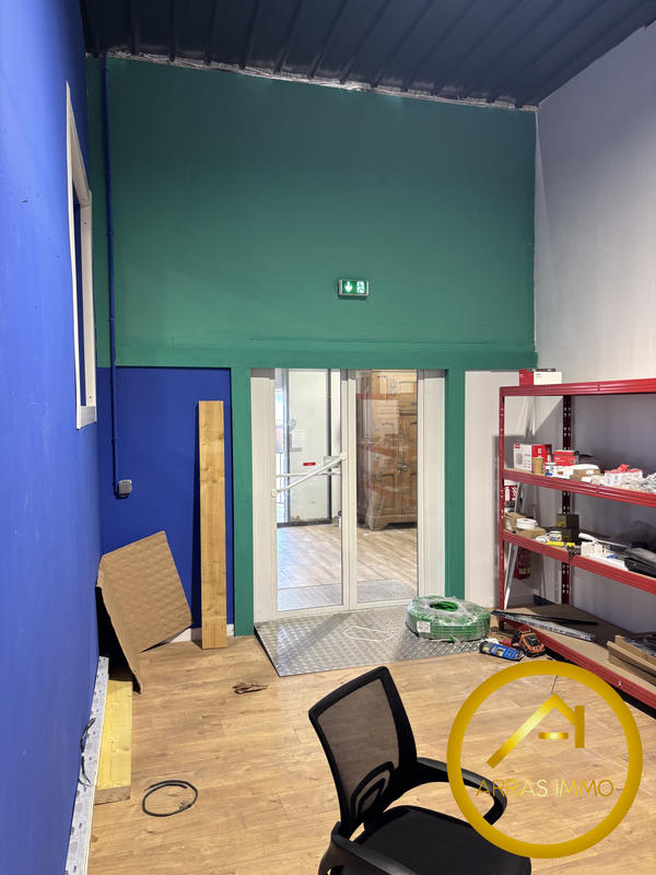 Local d'activités - 45 m²
