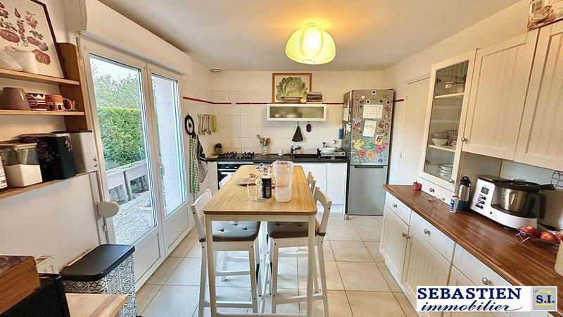 Maison - 155 m² - 7 pièces