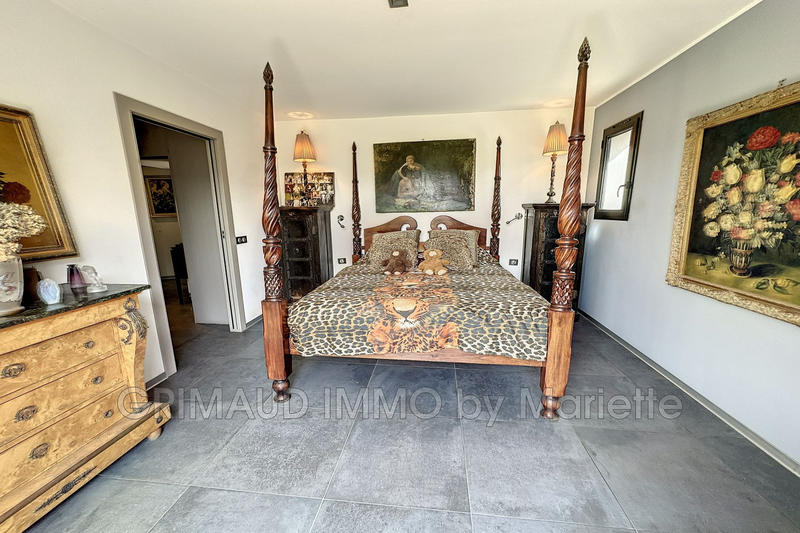 Villa - 172 m² - 4 pièces