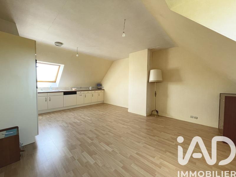 Maison - 181 m² - 8 pièces
