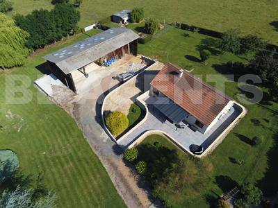 Maison contemporaine - 104 m² - 5 pièces