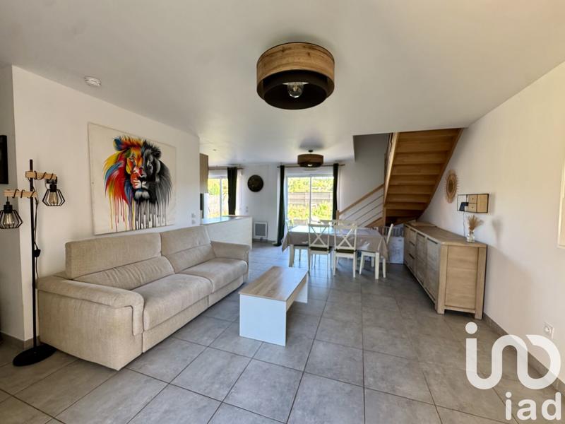 Maison - 94 m² - 5 pièces