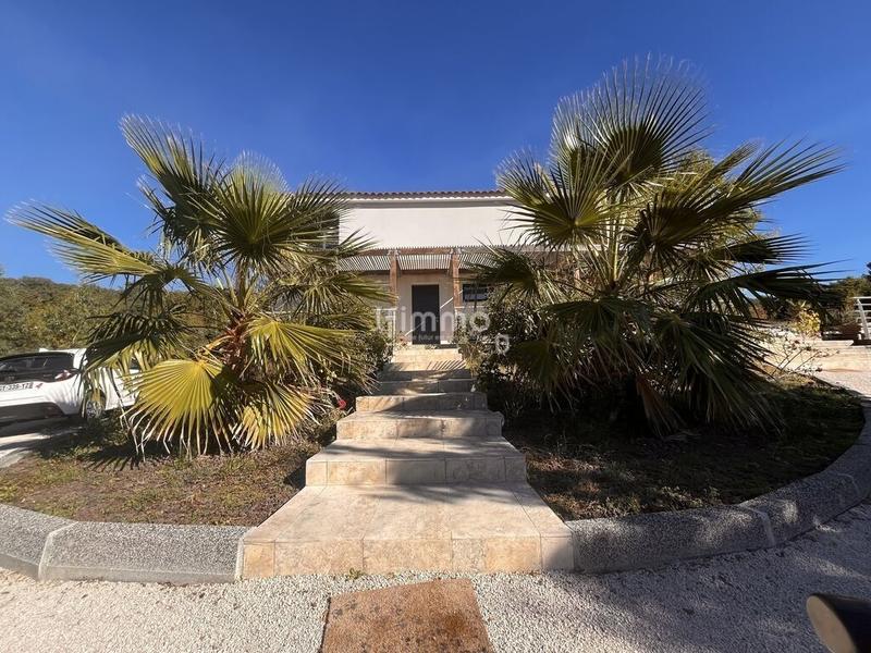 Mas - 160 m² - 5 pièces