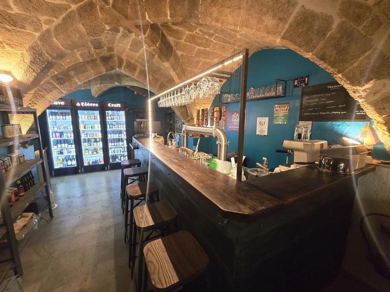 Fonds de commerce - Magasins - 82 m²