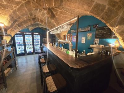 Fonds de commerce - Magasins - 82 m²