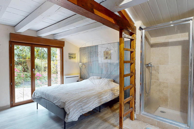 Maison - 157 m² - 7 pièces