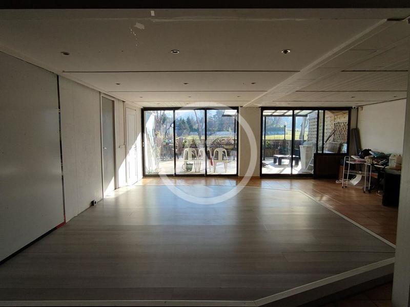 Appartement - 220 m² - 5 pièces