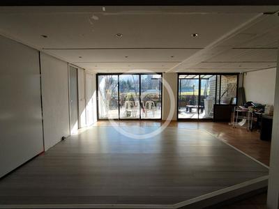 Appartement - 220 m² - 5 pièces