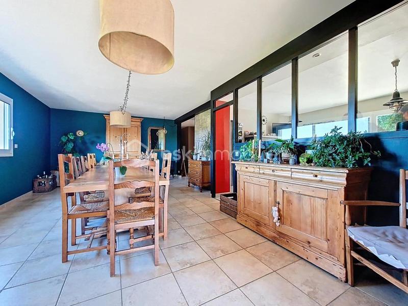 Maison - 176 m² - 5 pièces