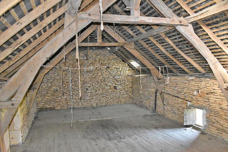 Maison - 92 m² - 6 pièces