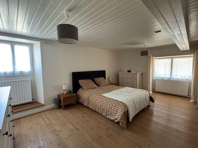 Maison - 151 m² - 7 pièces