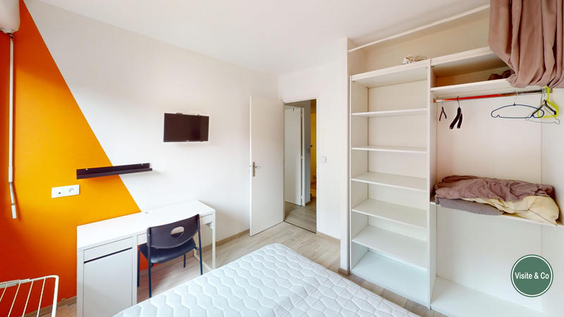 Appartement - 103 m² - 6 pièces