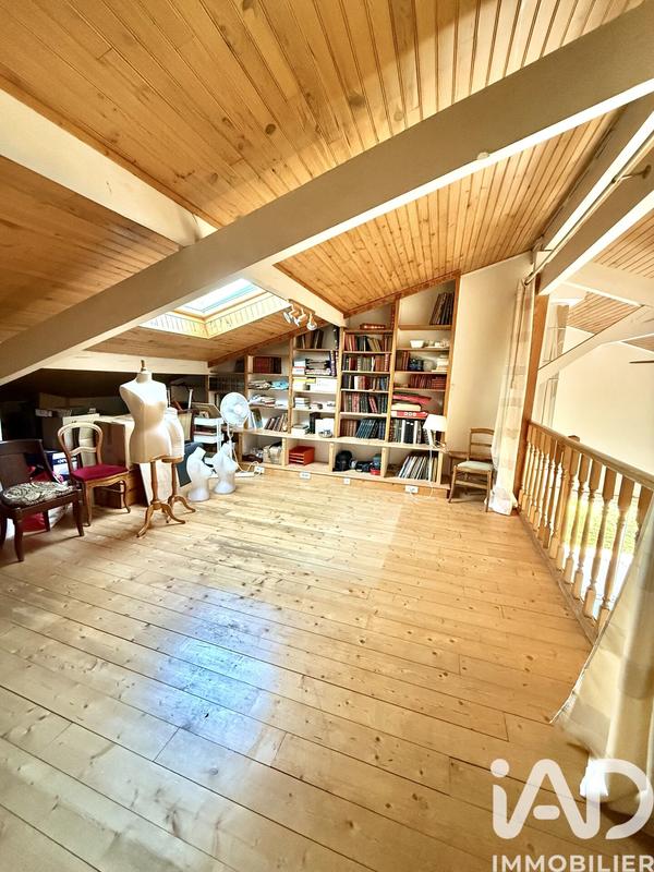 Maison - 185 m² - 5 pièces