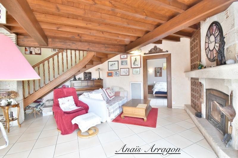 Villa - 275 m² - 6 pièces