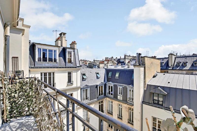 Loft - 132 m² - 4 pièces