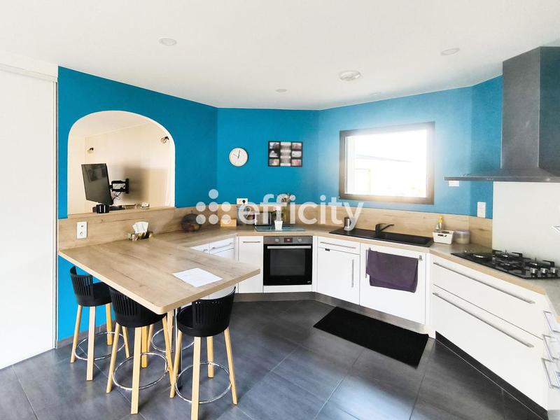 Maison - 166 m² - 7 pièces