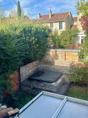 Maison - 152 m² - 6 pièces