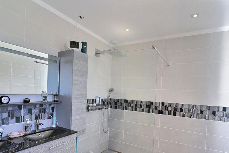 Maison - 182 m² - 5 pièces