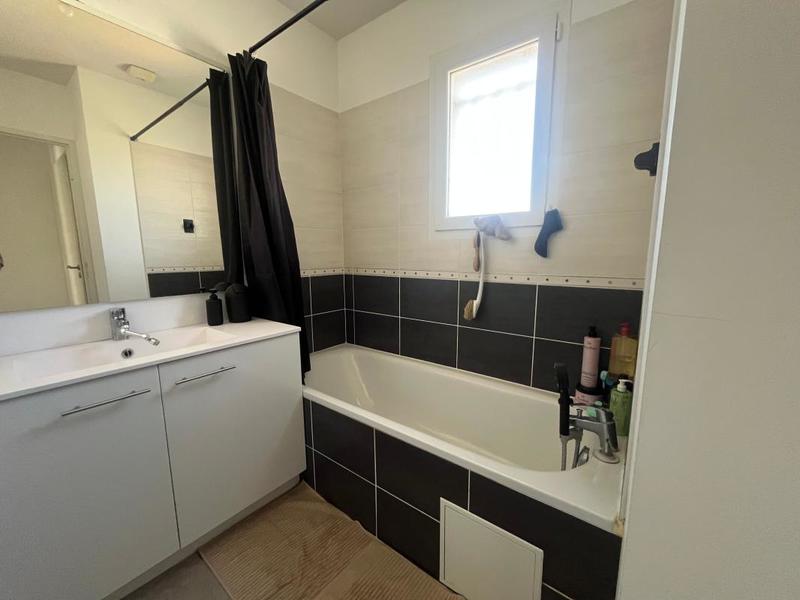 Maison - 68 m² - 3 pièces