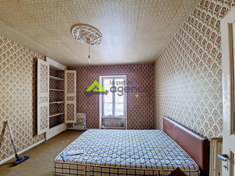 Maison de village - 111 m² - 6 pièces