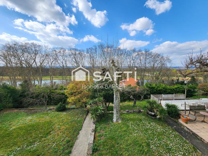 Maison - 176 m² - 7 pièces