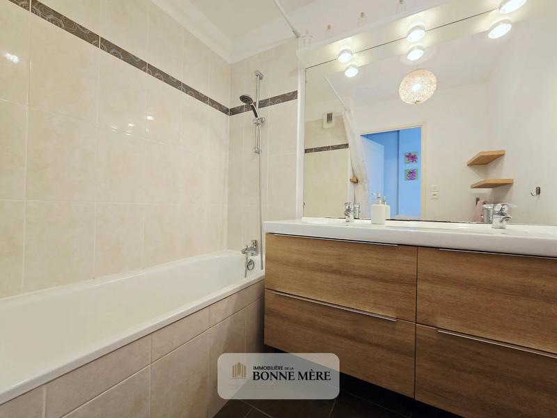 Appartement - 78 m² - 4 pièces