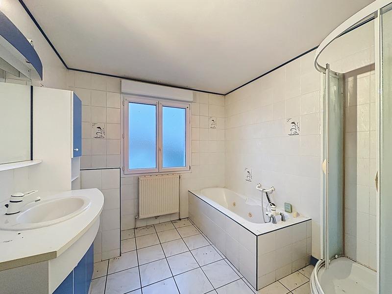 Maison - 173 m² - 8 pièces