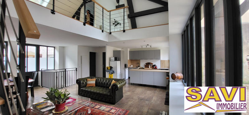 Maison ancienne - 198 m² - 7 pièces