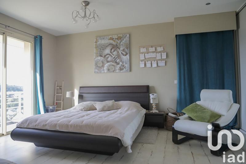 Maison de maîtres - 238 m² - 9 pièces