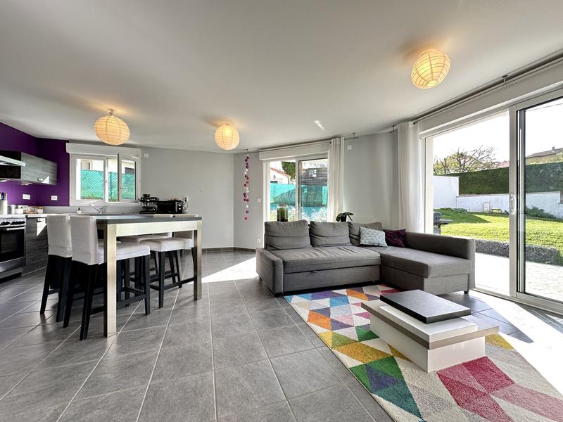 Maison - 90 m² - 4 pièces