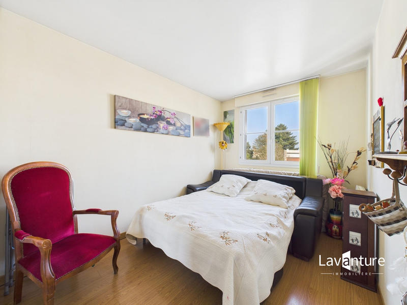 Appartement - 81 m² - 4 pièces