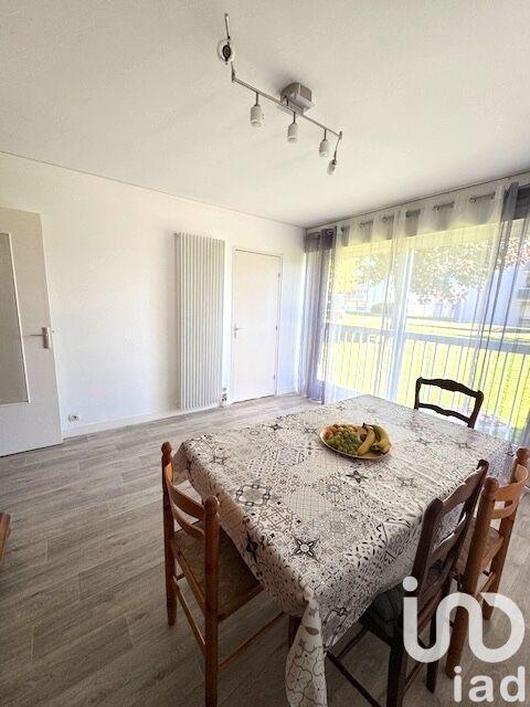 Appartement - 90 m² - 4 pièces