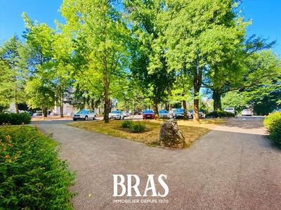 Appartement - 95 m² - 5 pièces